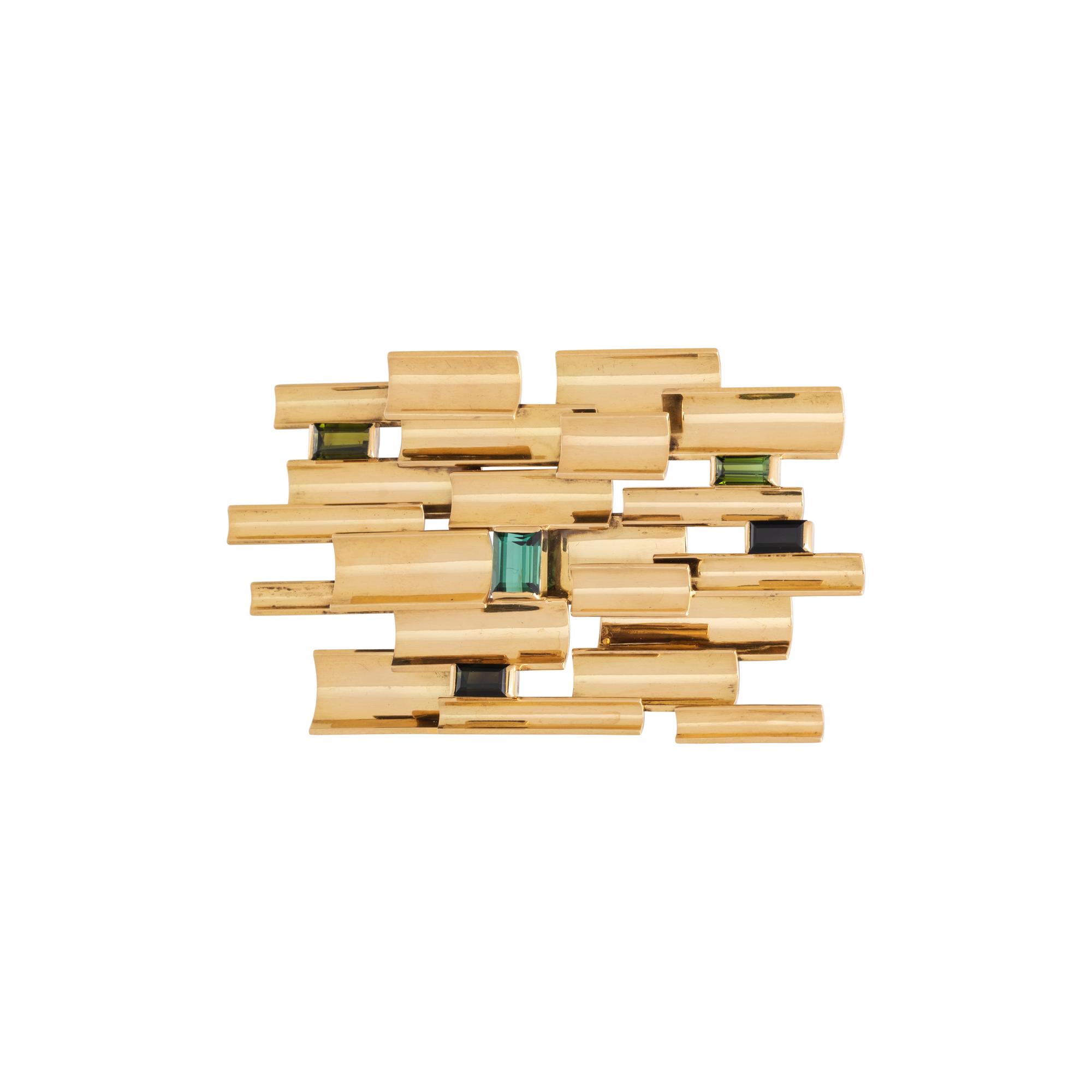 DAVID THOMAS, MODERNIST, YELLOW GOLD AND TOURMALINE BROOCH