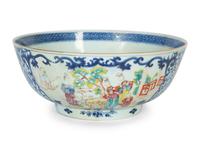 A Chinese Famille Rose Porcelain Bowl — 19th Century