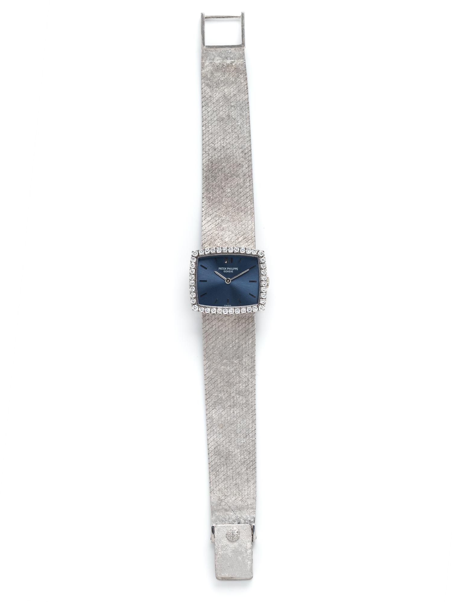 PATEK PHILIPPE, 18K WHITE GOLD AND DIAMOND REF. 3353/1 WRISTWATCH