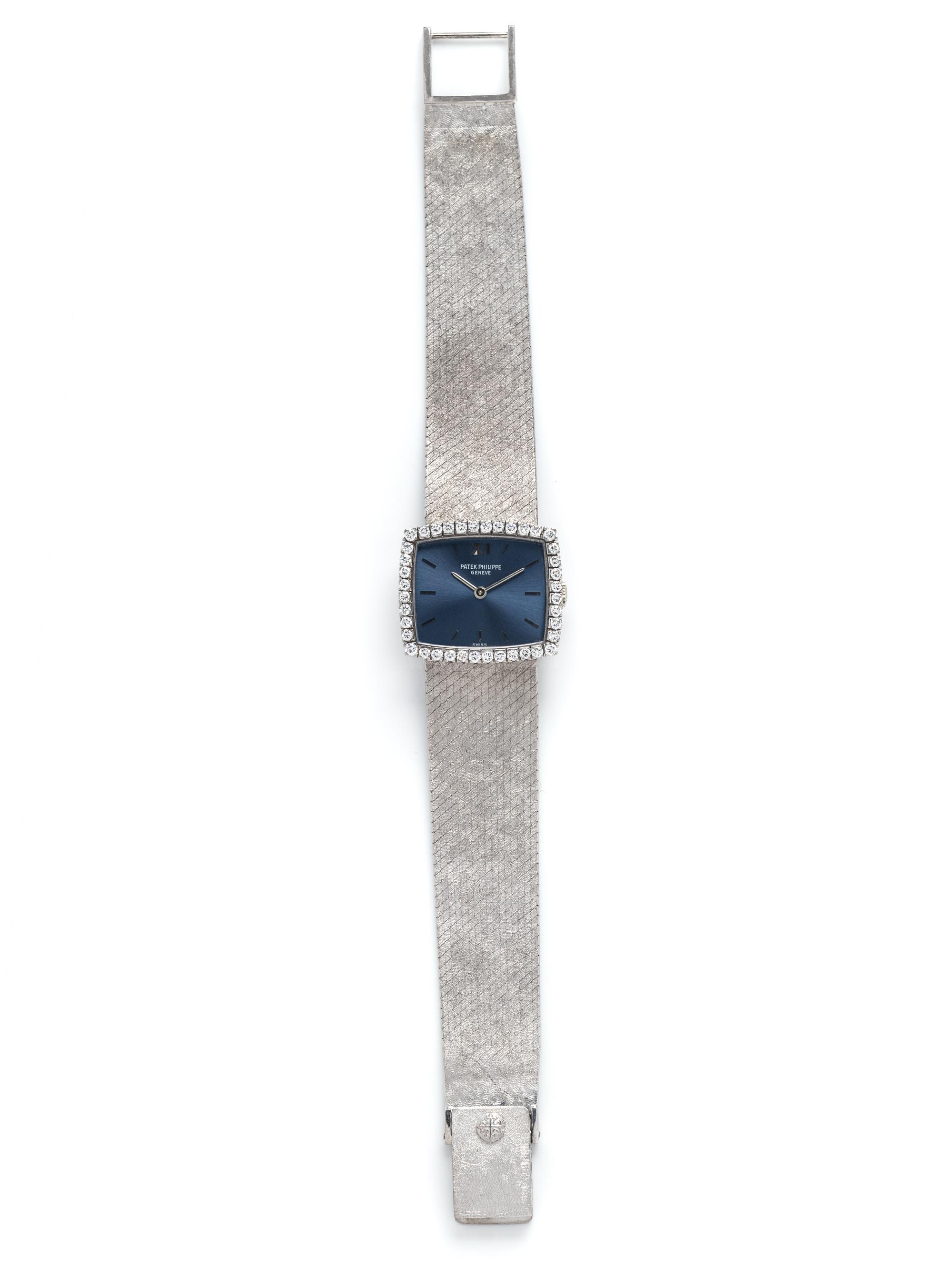 PATEK PHILIPPE, 18K WHITE GOLD AND DIAMOND REF. 3353/1 WRISTWATCH