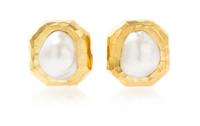 A Pair of 18 Karat Yellow Gold and Cultured Pearl Earclips, Henry Dunay, 17.00 dwts.