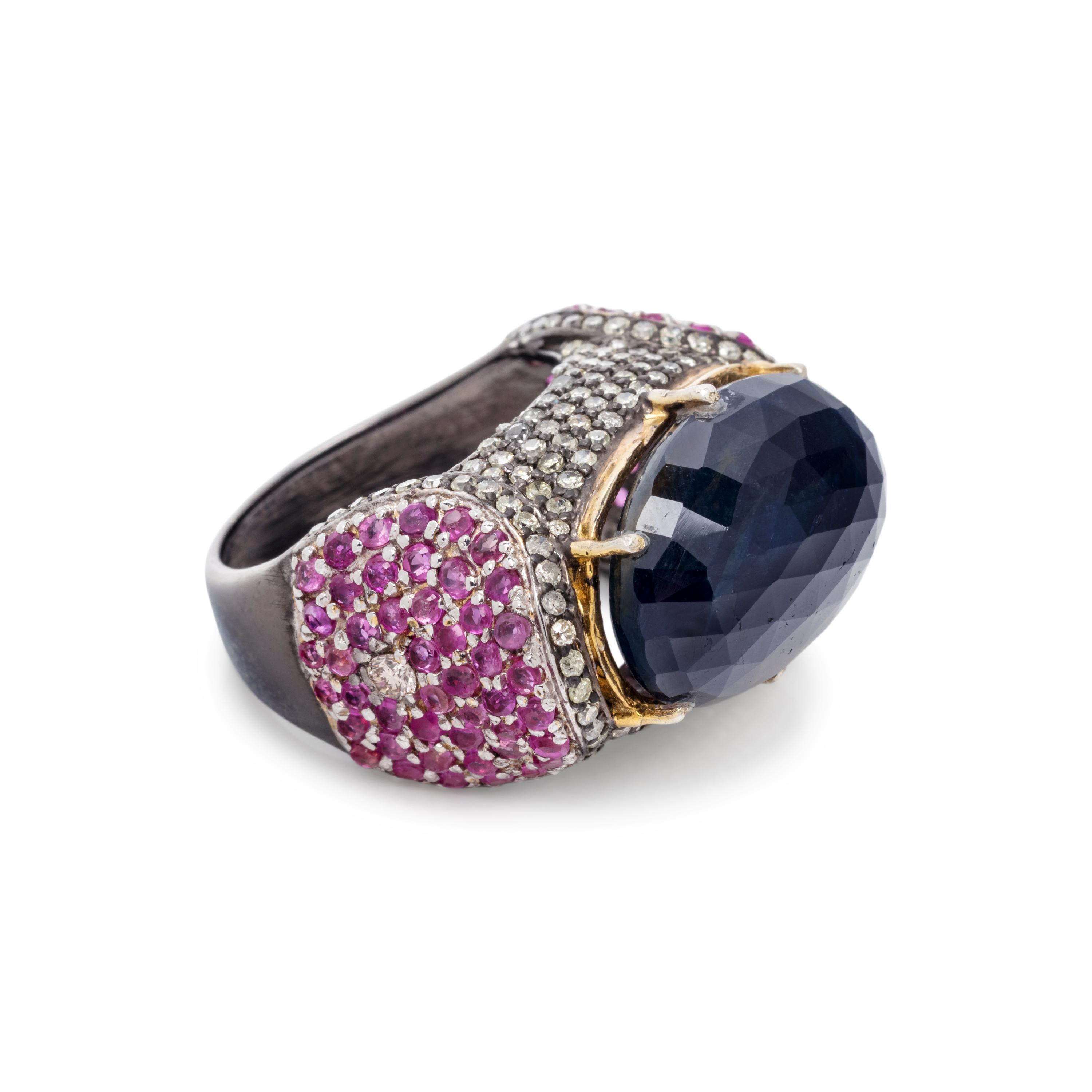 SAPPHIRE, RUBY AND DIAMOND RING