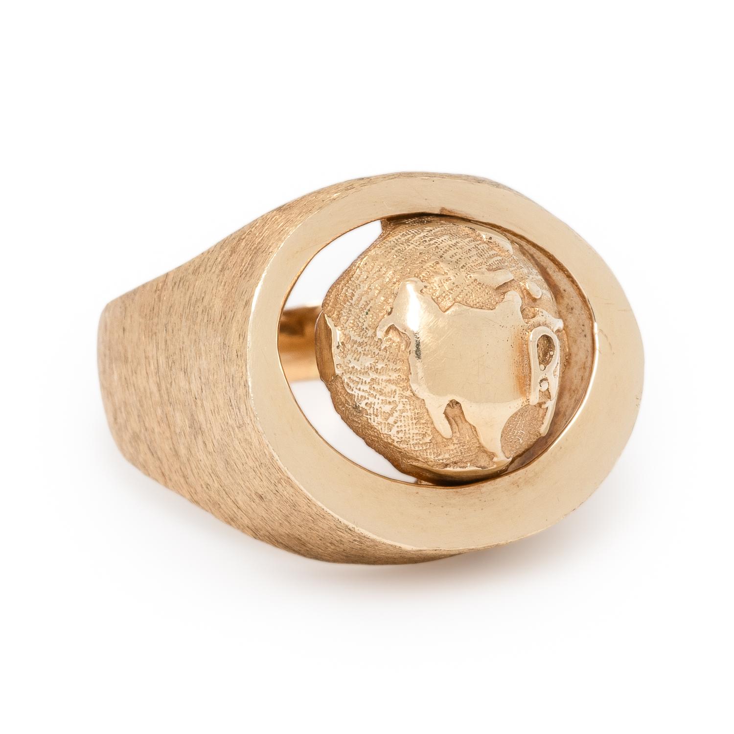 Yellow Gold Globe Ring