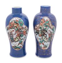A Pair of Chinese Export Porcelain Vases
