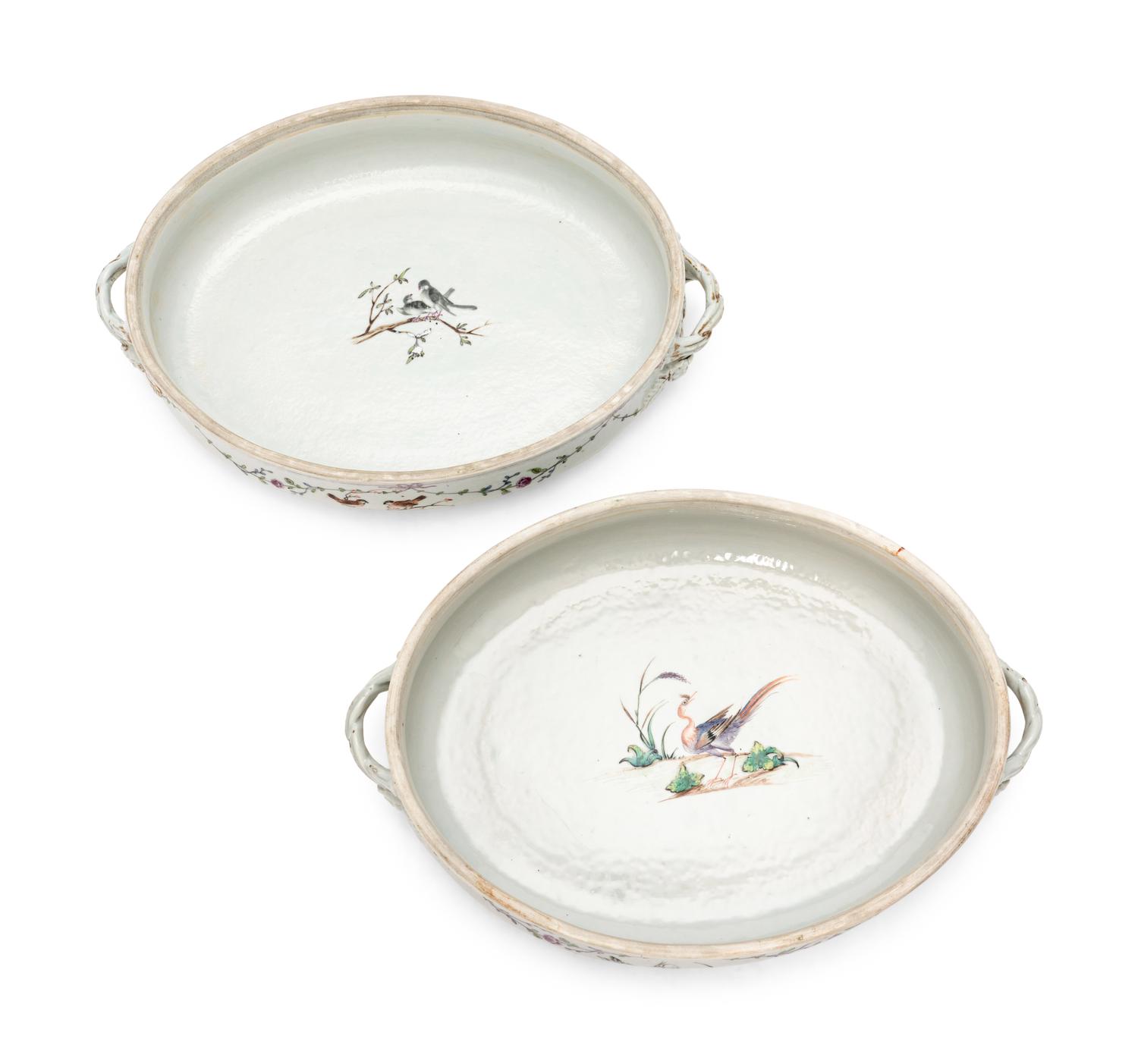 A Pair of Chinese Export Porcelain Vegetable Dishes and Covers with Twelve Matching Plates