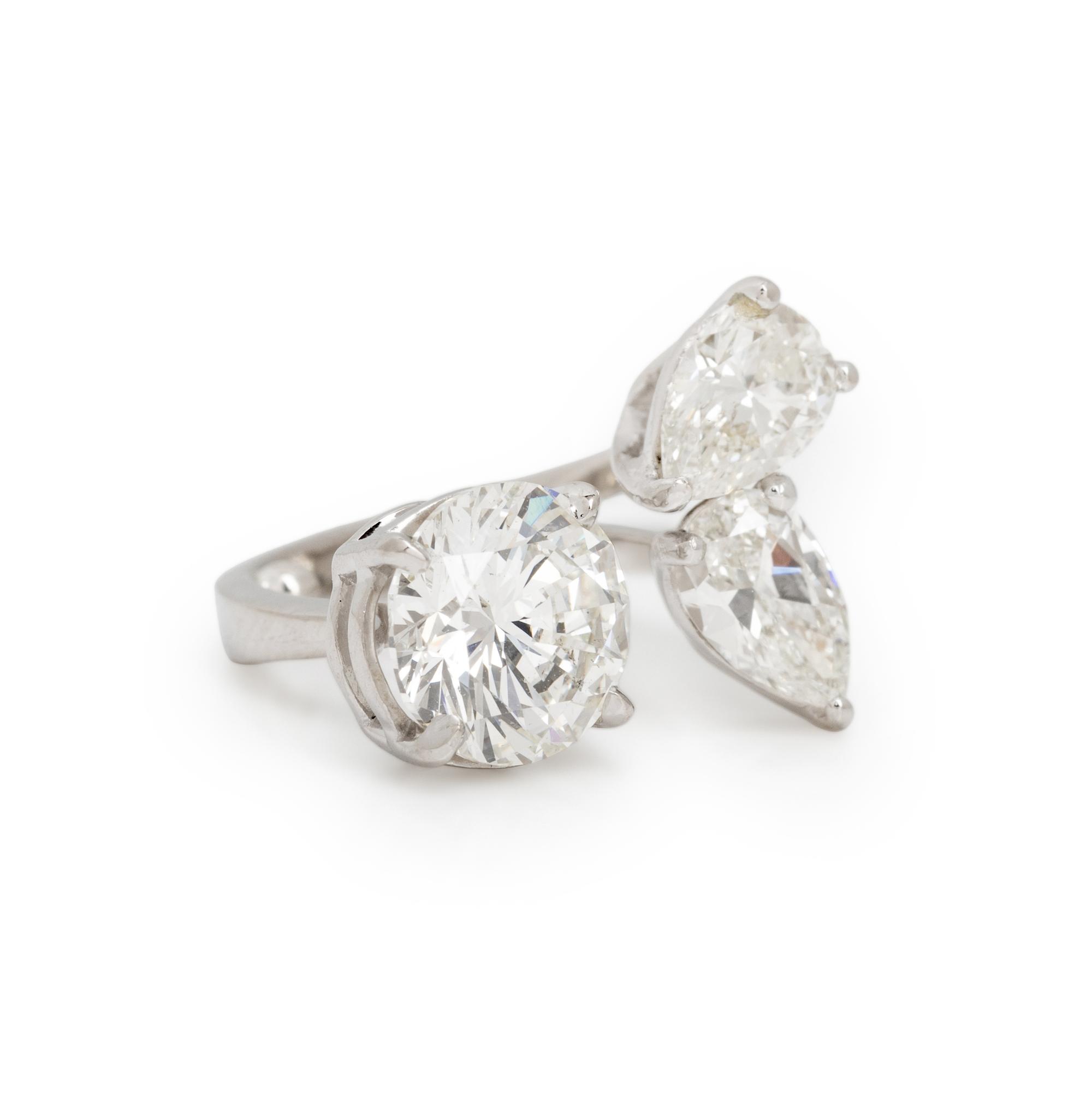 CHRISTOPHER KAUFMANN, DIAMOND AND PLATINUM RING
