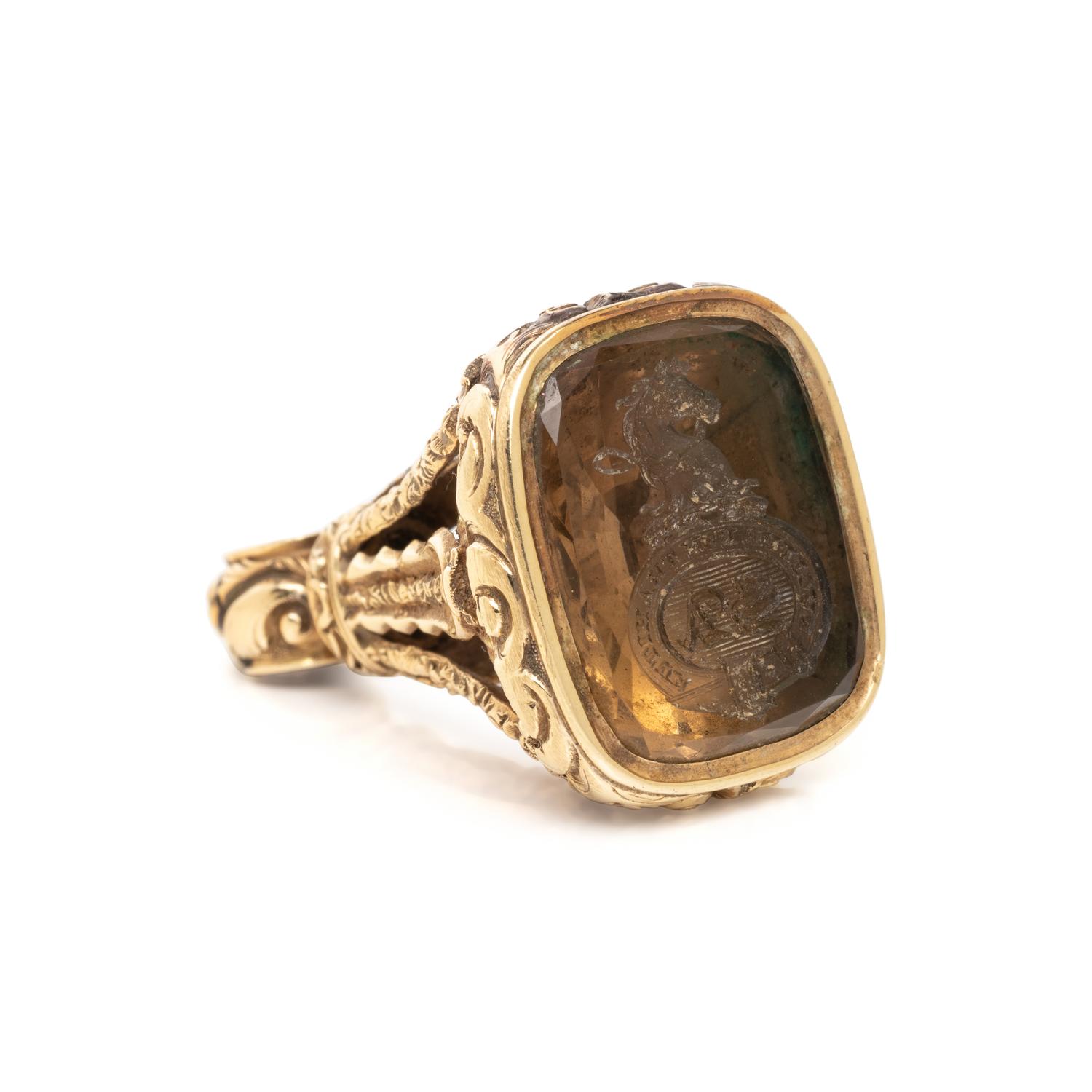 YELLOW GOLD AND CITRINE SEAL FOB