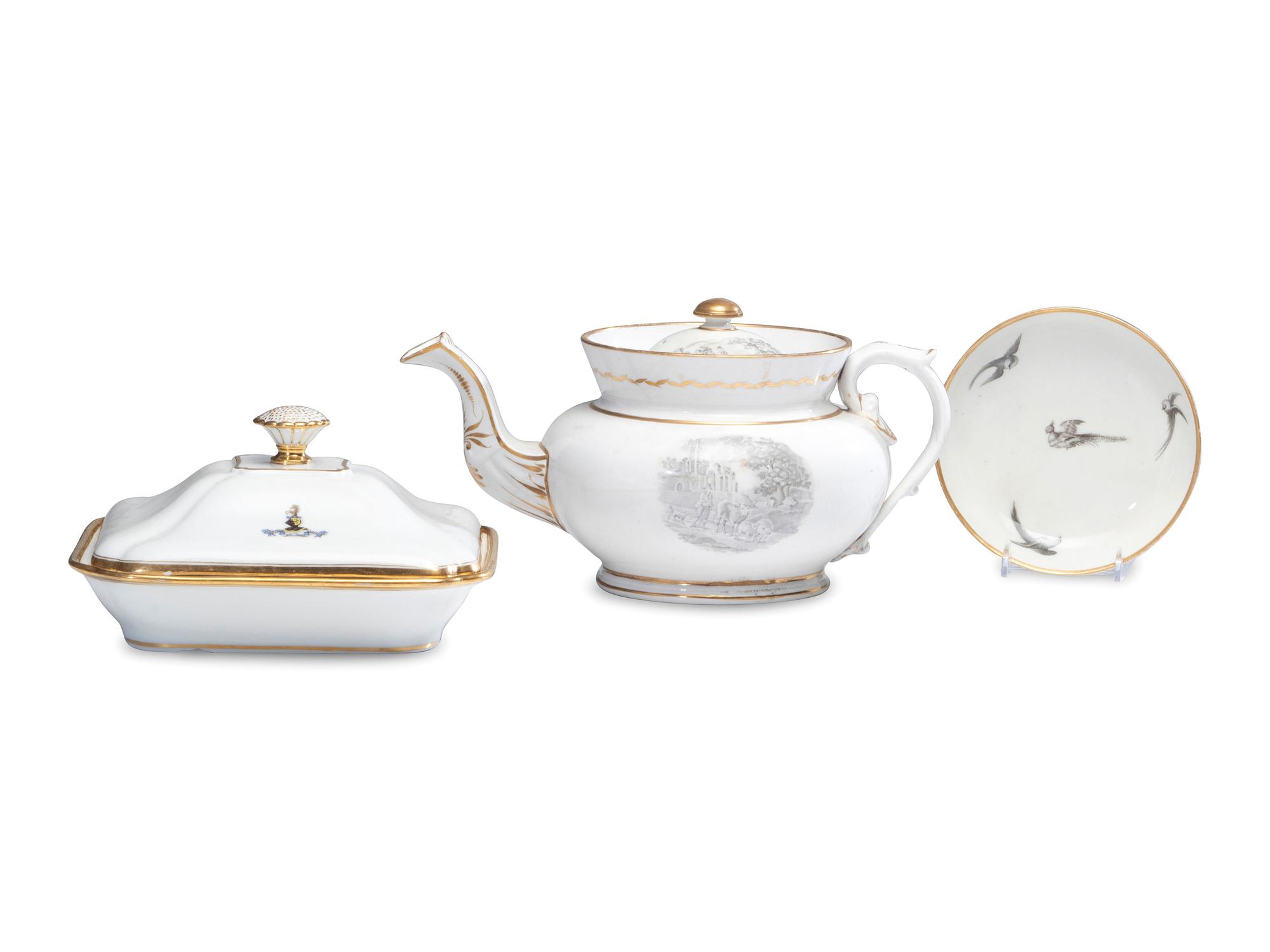 Five Parcel Gilt Porcelain Articles