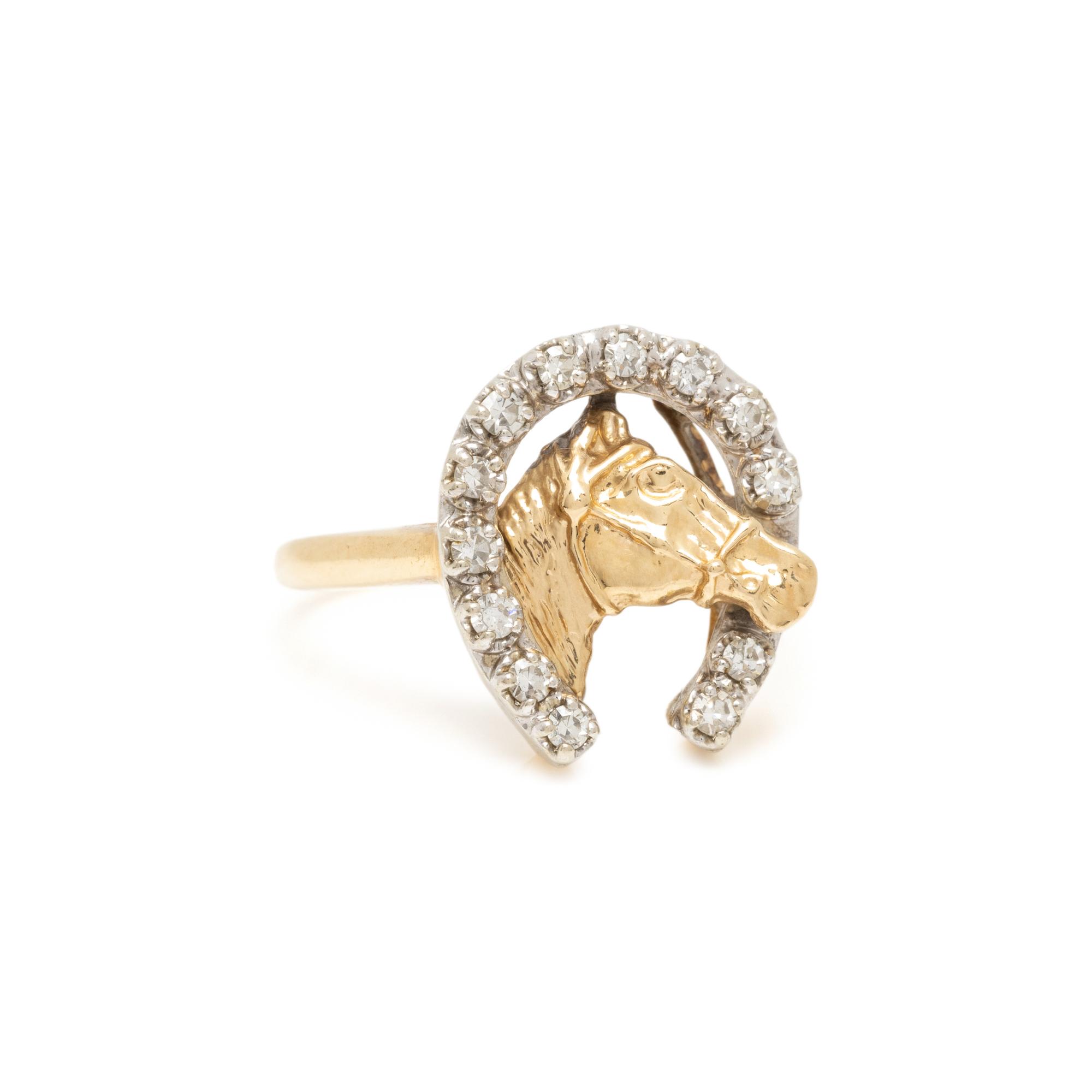 BICOLOR GOLD AND DIAMOND HORSE RING