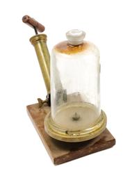 A Bell Jar Vacuum Pump Height with jar 13 inches. — 19TH CENTURY