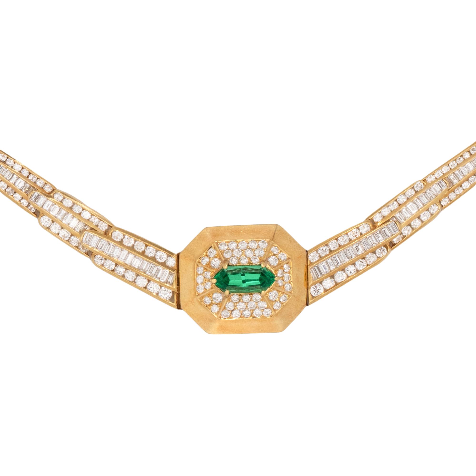 YELLOW GOLD, EMERALD AND DIAMOND NECKLACE