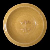 A 'Golden Longquan' or 'Beishoku' Double-Fish Dish, Southern Song to Yuan Dynasty 南宋-元 龍泉窯 米黃釉雙魚洗