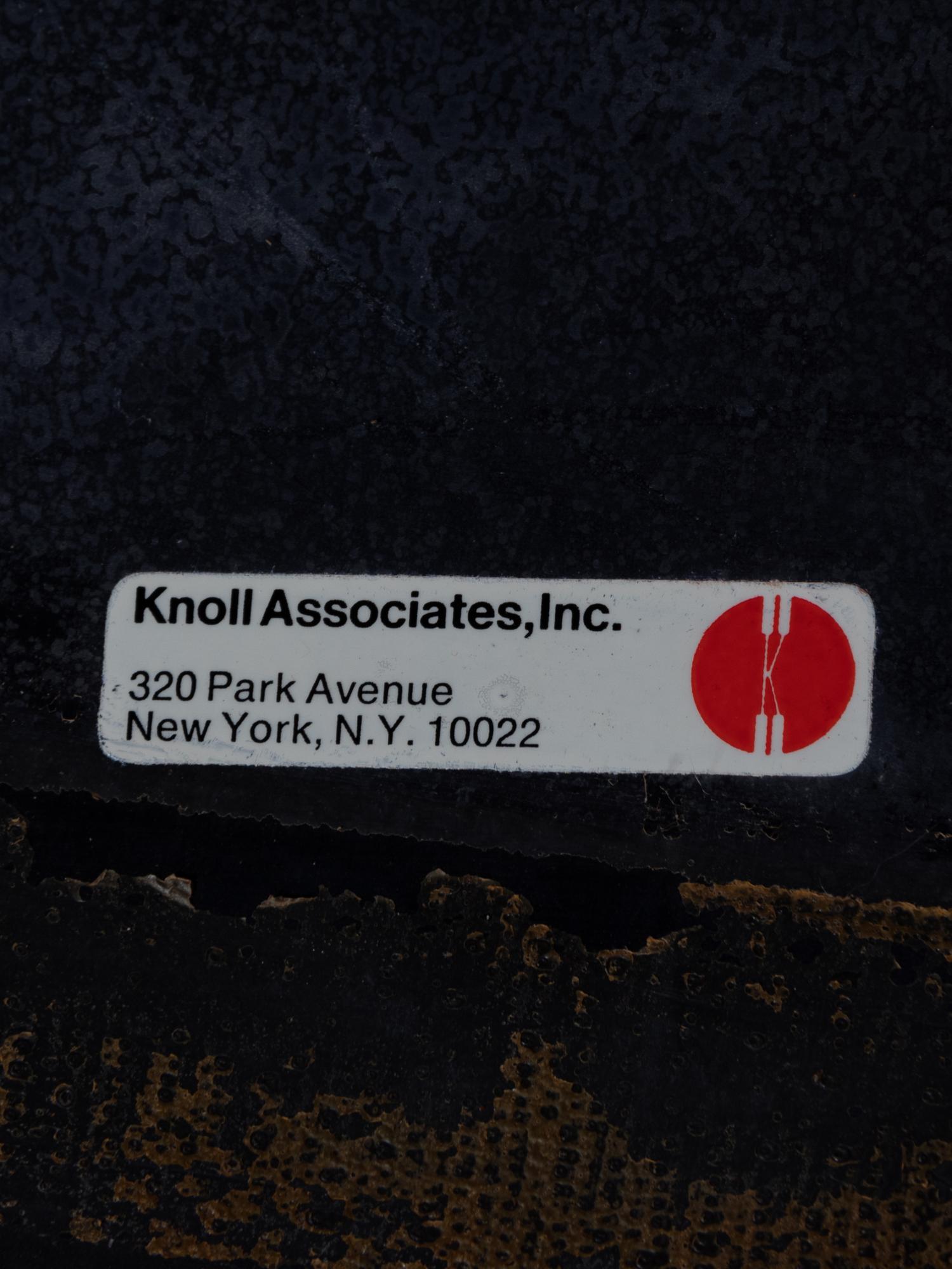 Lounge Chair and Ottoman Knoll Associates, USA