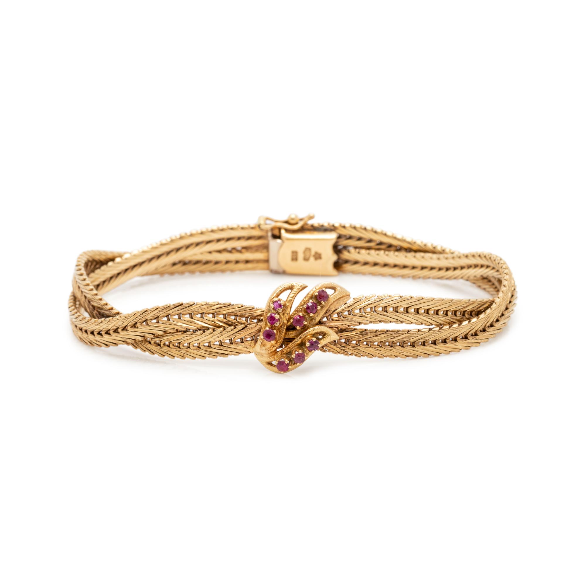 YELLOW GOLD AND RUBY BRACELET