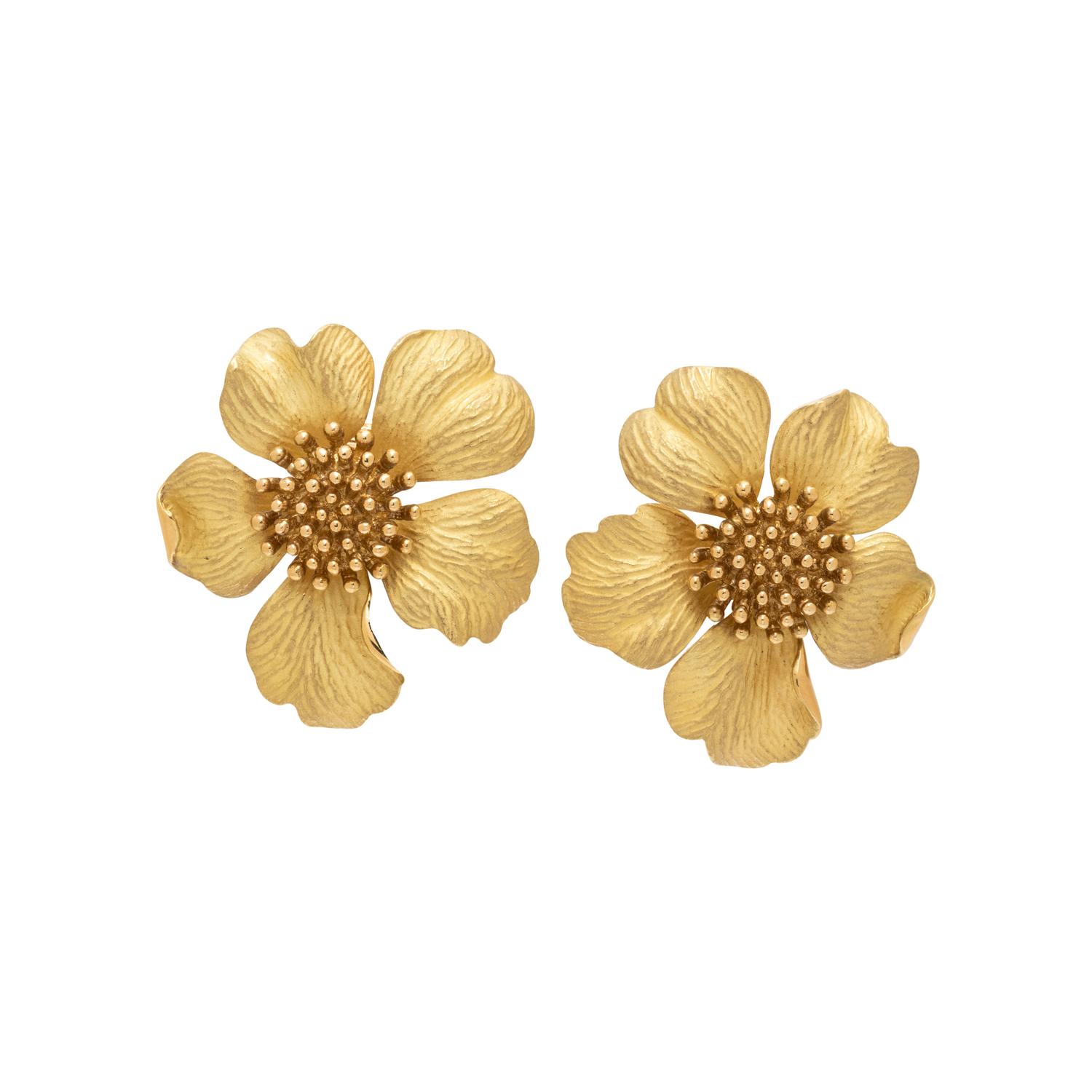 TIFFANY & CO., YELLOW GOLD 'WILD ROSE' EARCLIPS