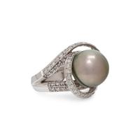 CULTURED TAHITIAN PEARL AND DIAMOND RING