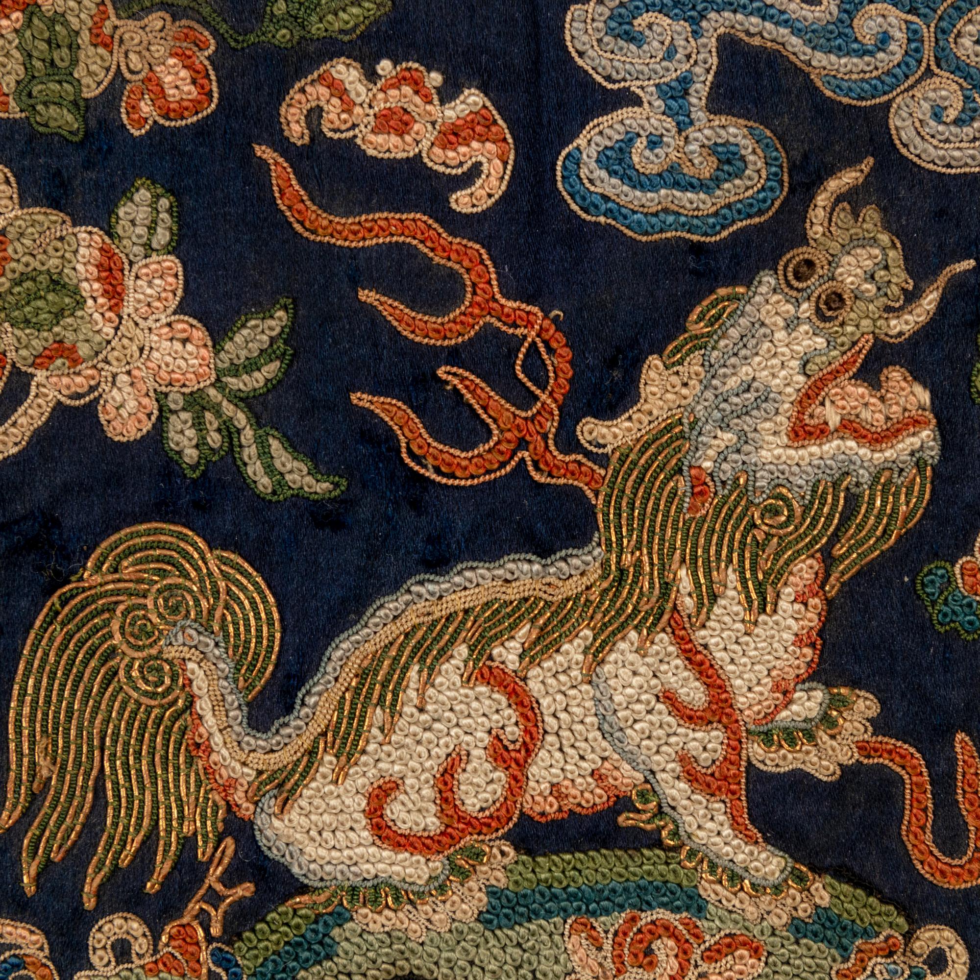 Five Chinese Embroidered Silk Military Official's Rank Badges, Buzi , 19th Century 清中晚期 刺綉補子五幅