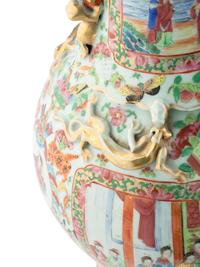 Five Rose Medallion Porcelain Articles