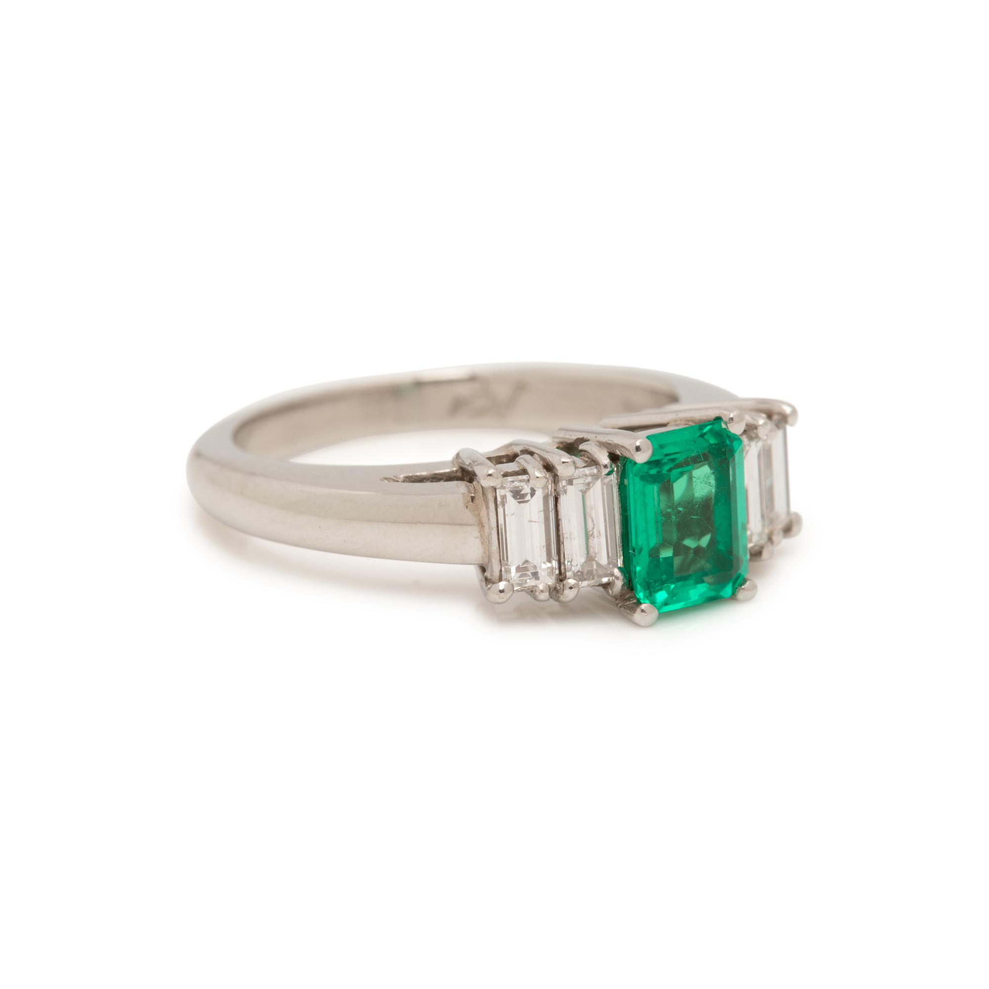 EMERALD AND DIAMOND RING