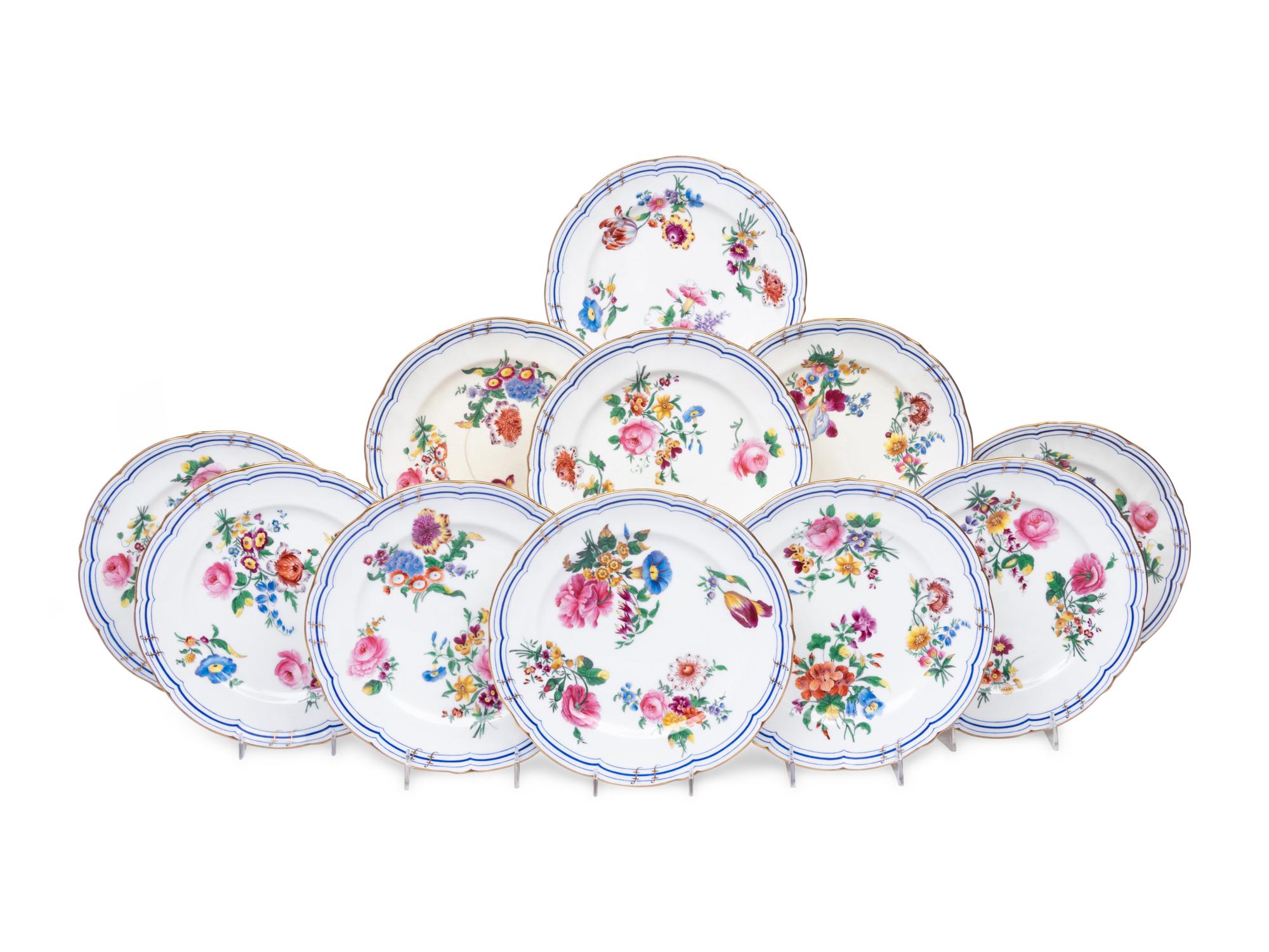 A Set of Sixteen Coalport Porcelain Plates