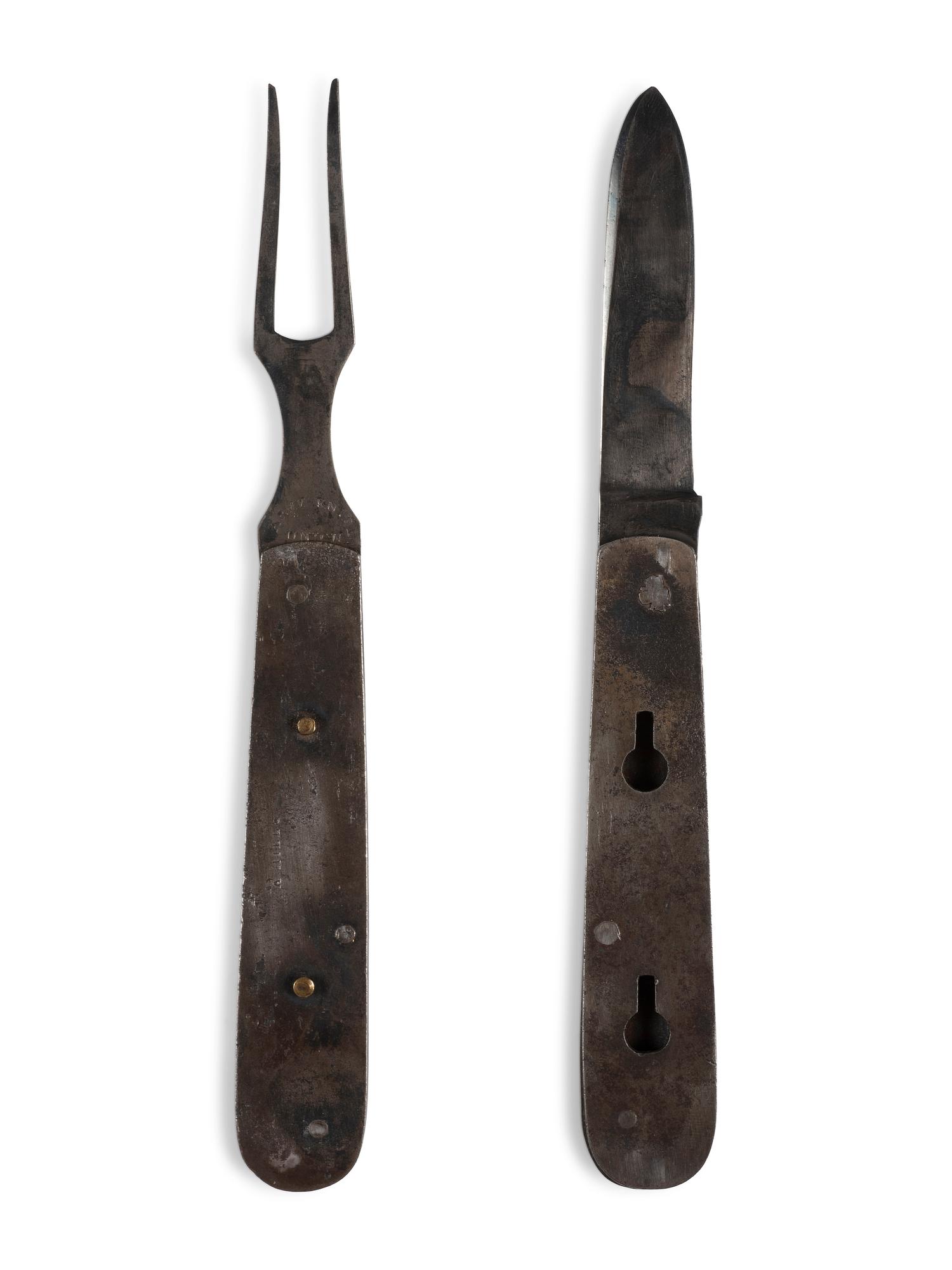 Union army knife variation patented by A. Hills.