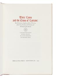 [LEAF BOOK - WYNKYN DE WORDE]. Three Lions and the Cross of Lorraine: Bartholomaeus Anglicus, John of Trevisa, John Tate, Wynkyn de Worde, and De Proprietatibus Rerum. Newtown: Bird & Bull Press, 1992.