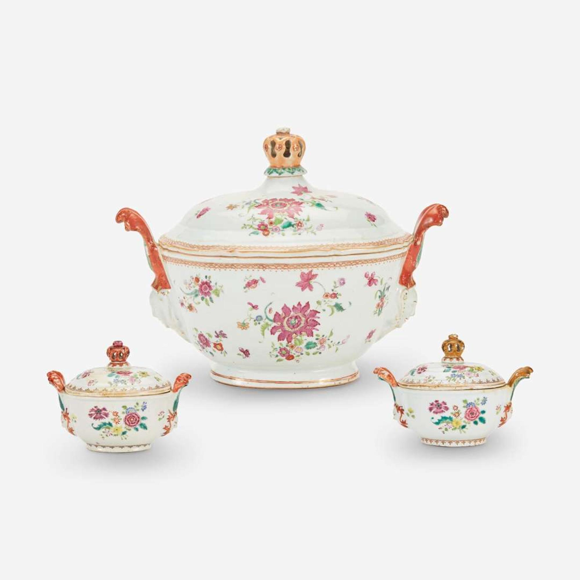 A collection of twenty-six Chinese Export Famille Rose and Sansom porcelain tablewares 18th and 19th century