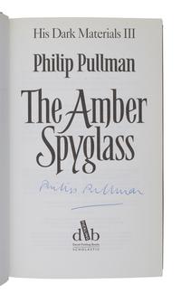 PULLMAN, Philip. [His Dark Materials trilogy:] Northern Lights . — The Subtle Knife . — The Amber Spyglass . London: Scholastic, 1995-1997-2000.