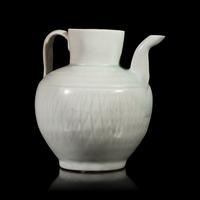 A Chinese White Glazed Porcelain Ewer — 白釉執壺