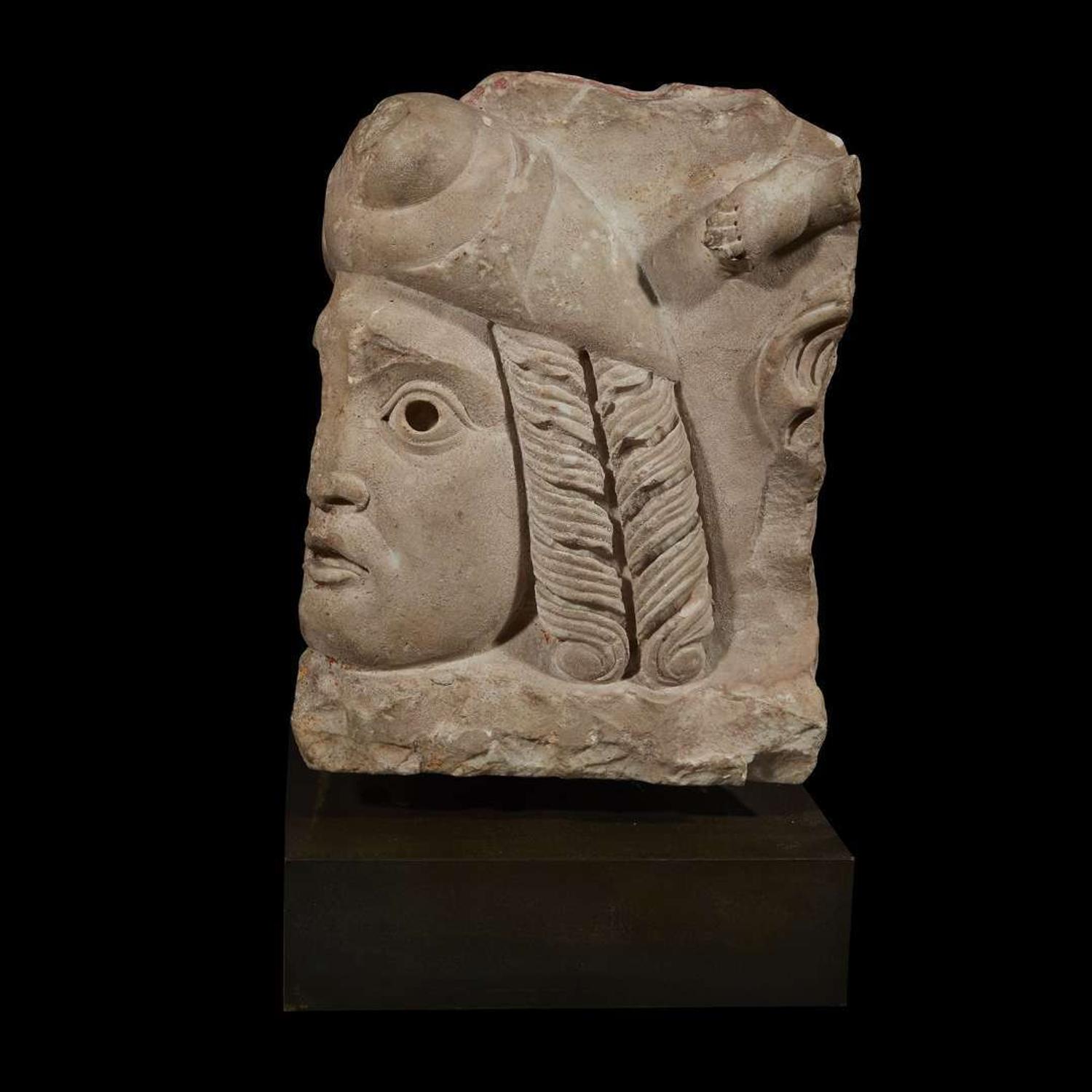 ROMAN SARCOPHAGUS CORNER 2nd-3rd Century AD