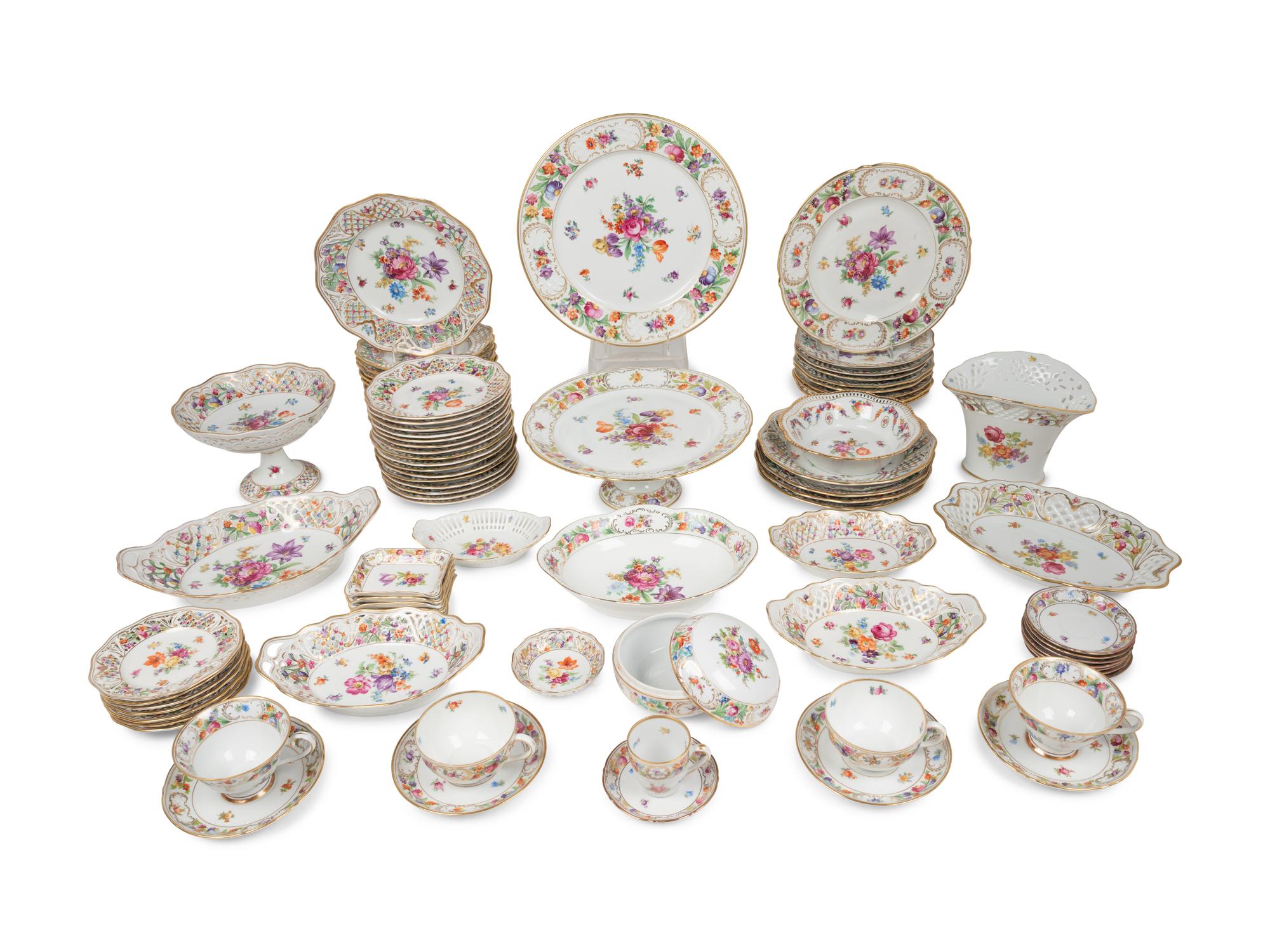 An Extensive Bavarian Porcelain Dinner Service