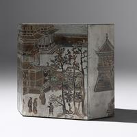 Lo Ta side table