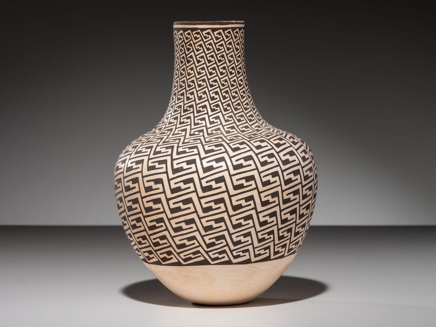 Fine Line Pottery Vase, Anasazi Revival