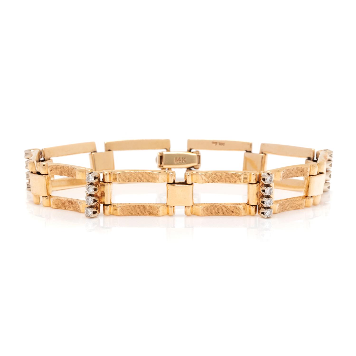 YELLOW GOLD AND DIAMOND BRACELET
