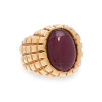 YELLOW GOLD AND RUBY RING