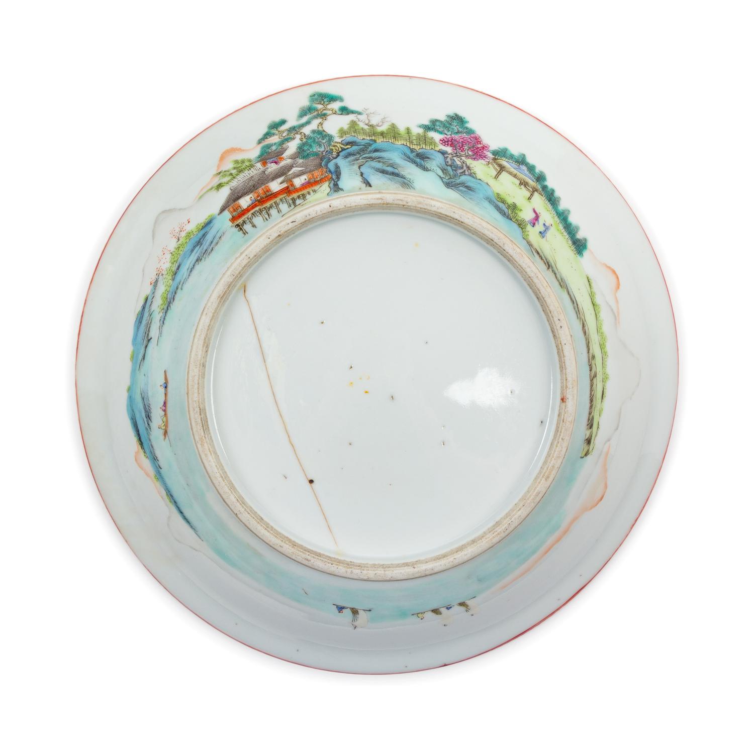 Two Chinese Famille Rose Porcelain Articles
