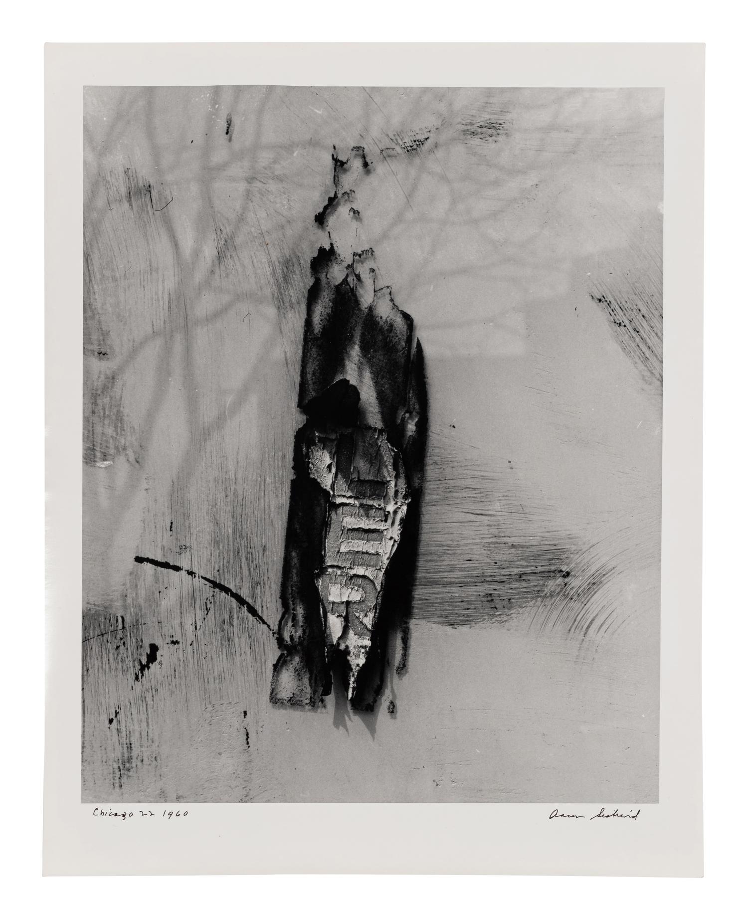Aaron Siskind (1903-1991) Chicago 22, 1960