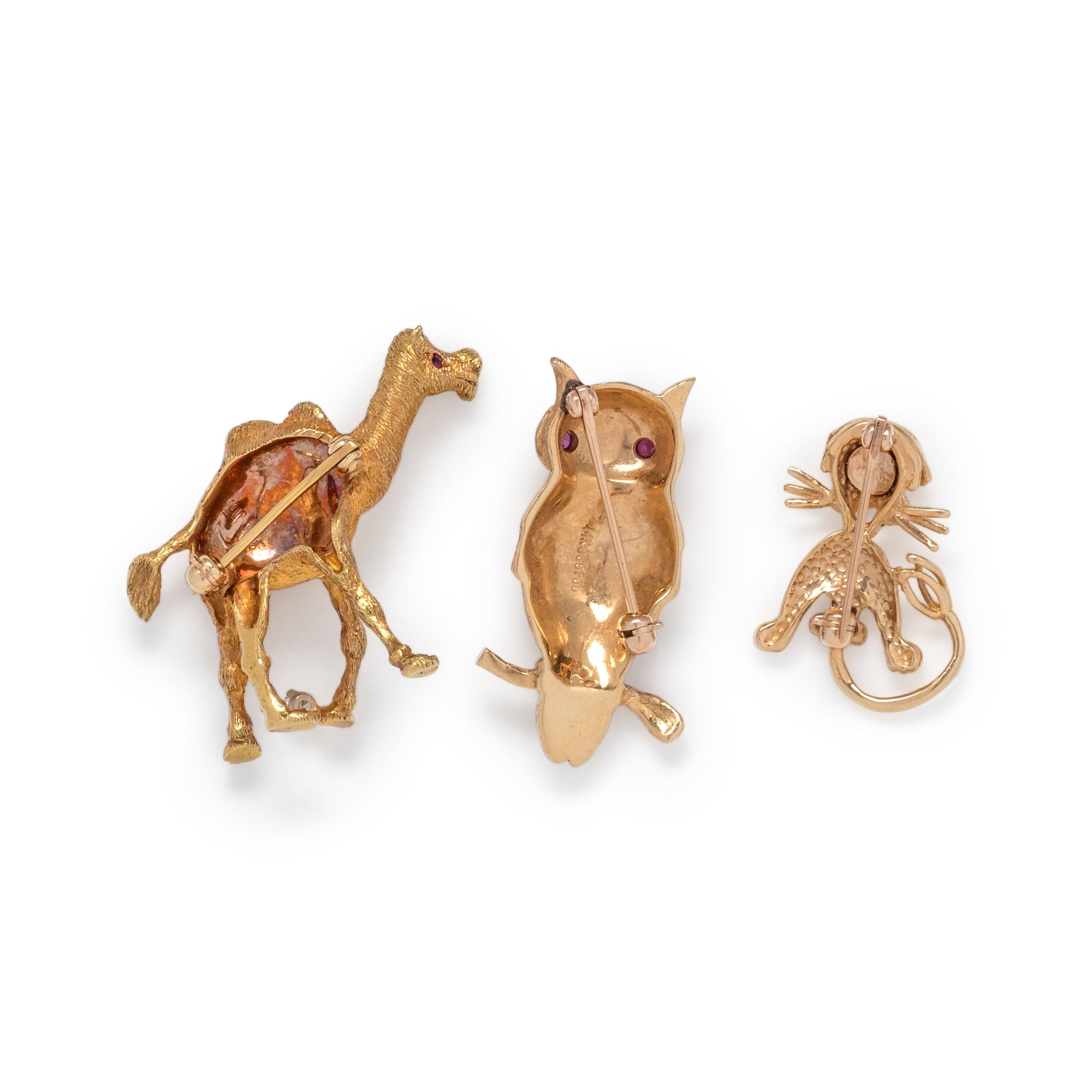 COLLECTION OF YELLOW GOLD ANIMAL BROOCHES