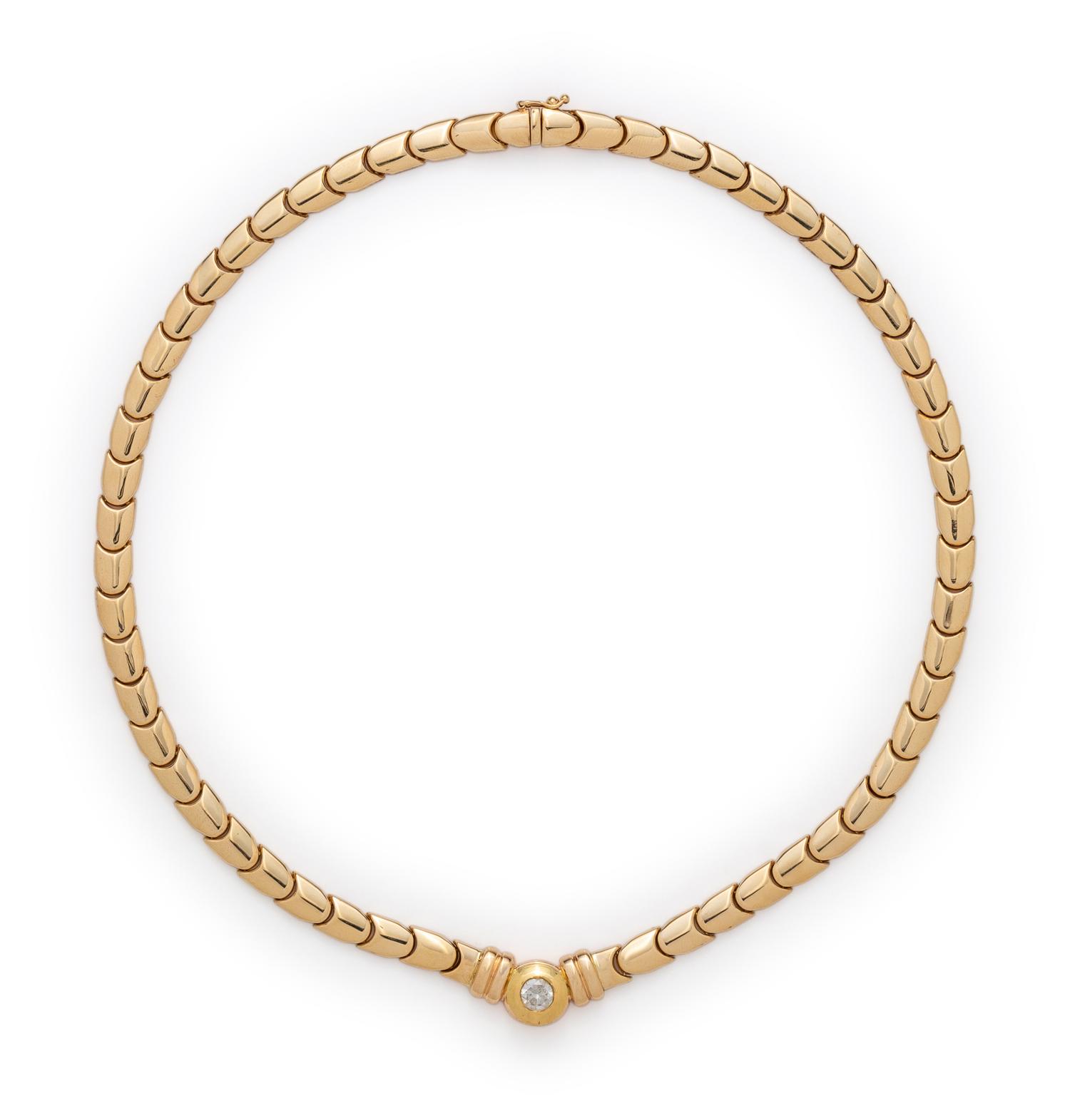 YELLOW GOLD AND DIAMOND NECKLACE