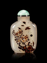 A Well Carved Silhouette Agate Snuff Bottle