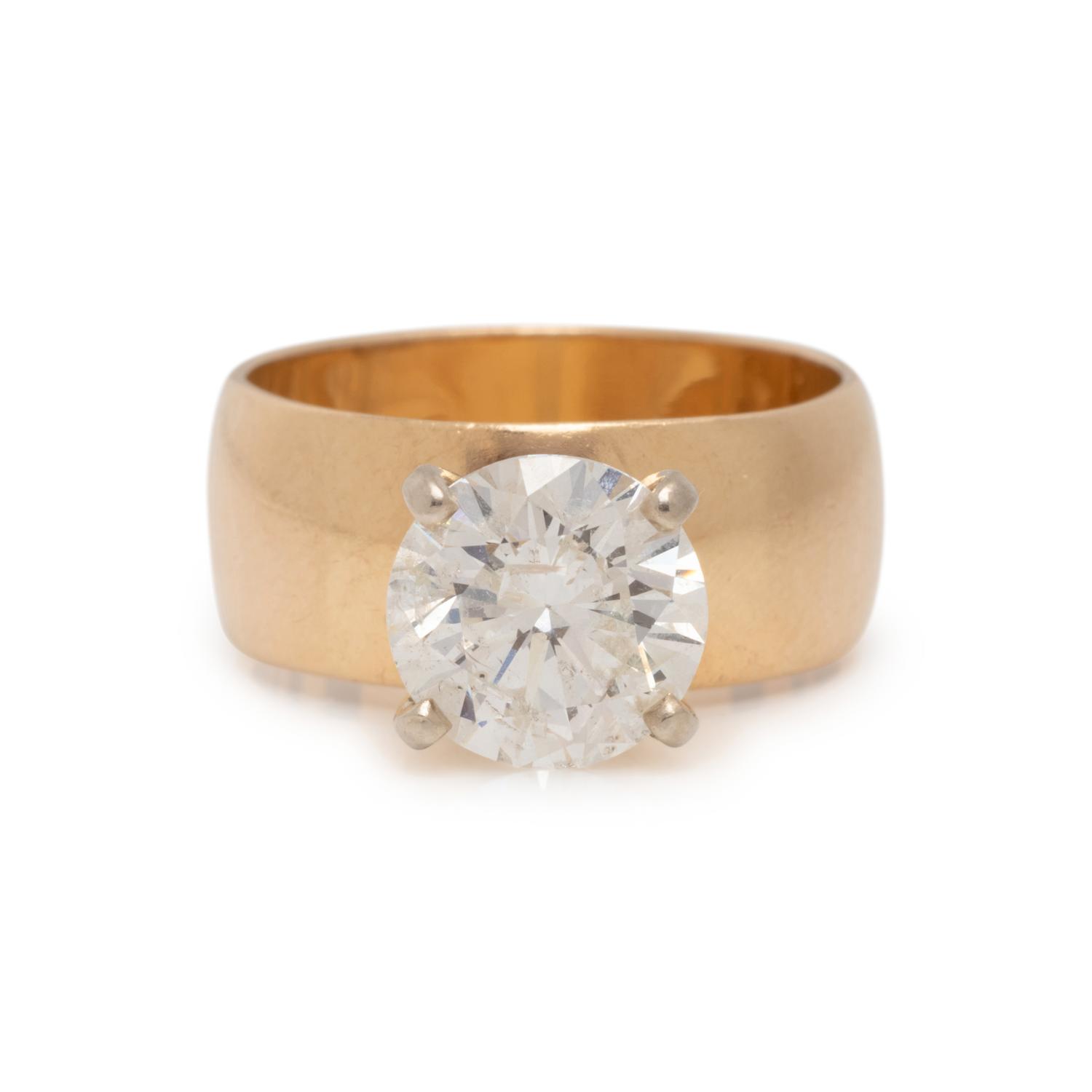 YELLOW GOLD AND CLARITY ENHANCED DIAMOND RING