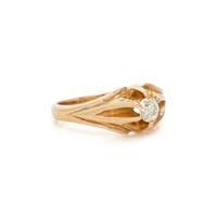 YELLOW GOLD AND DIAMOND RING