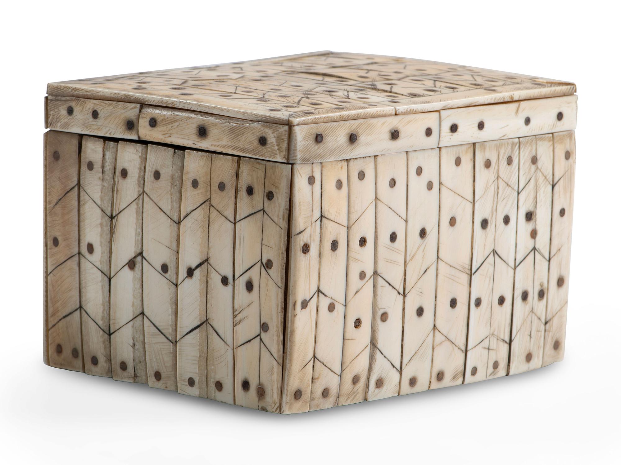 Iñupiaq Wood Box, with Bone Inlay