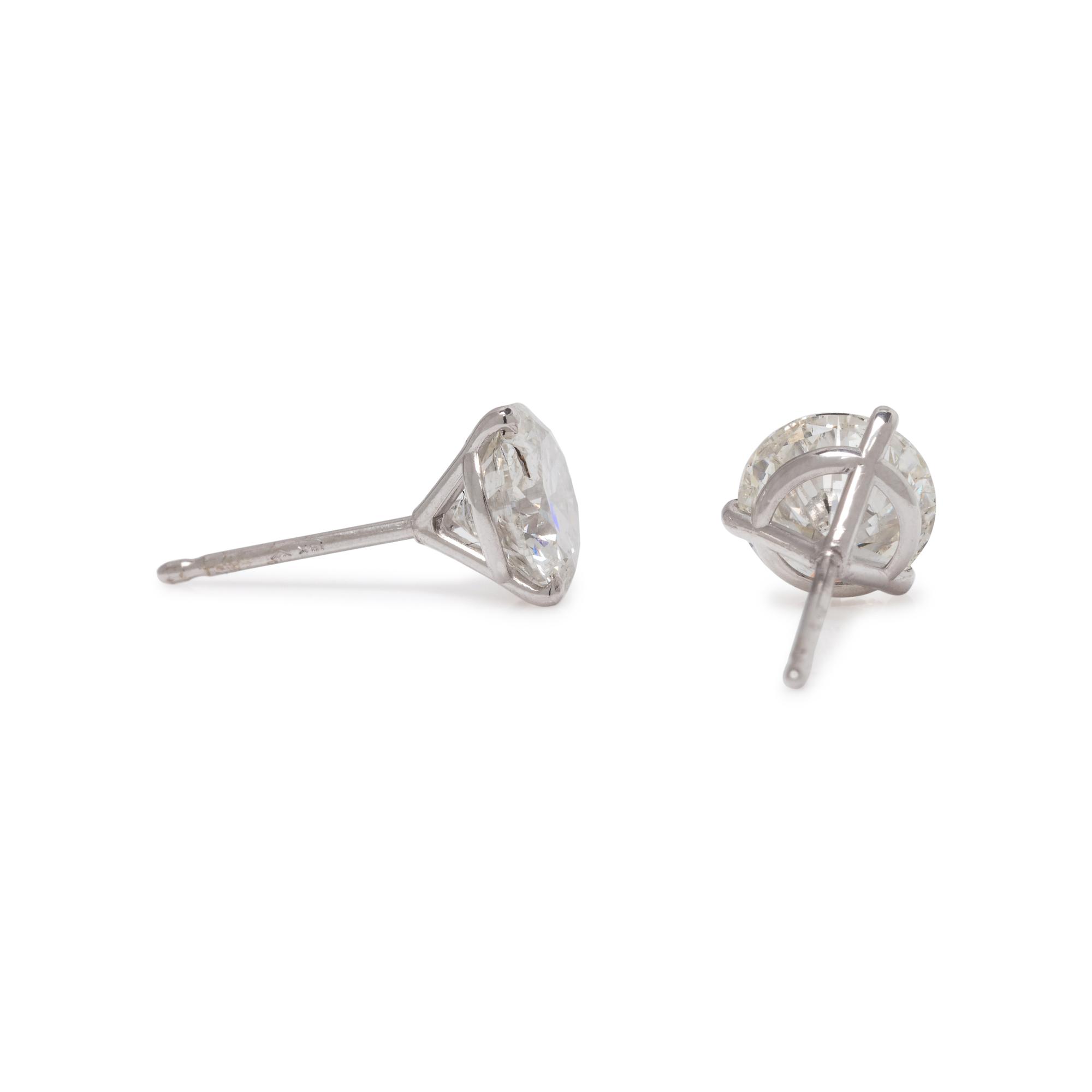 DIAMOND STUD EARRINGS