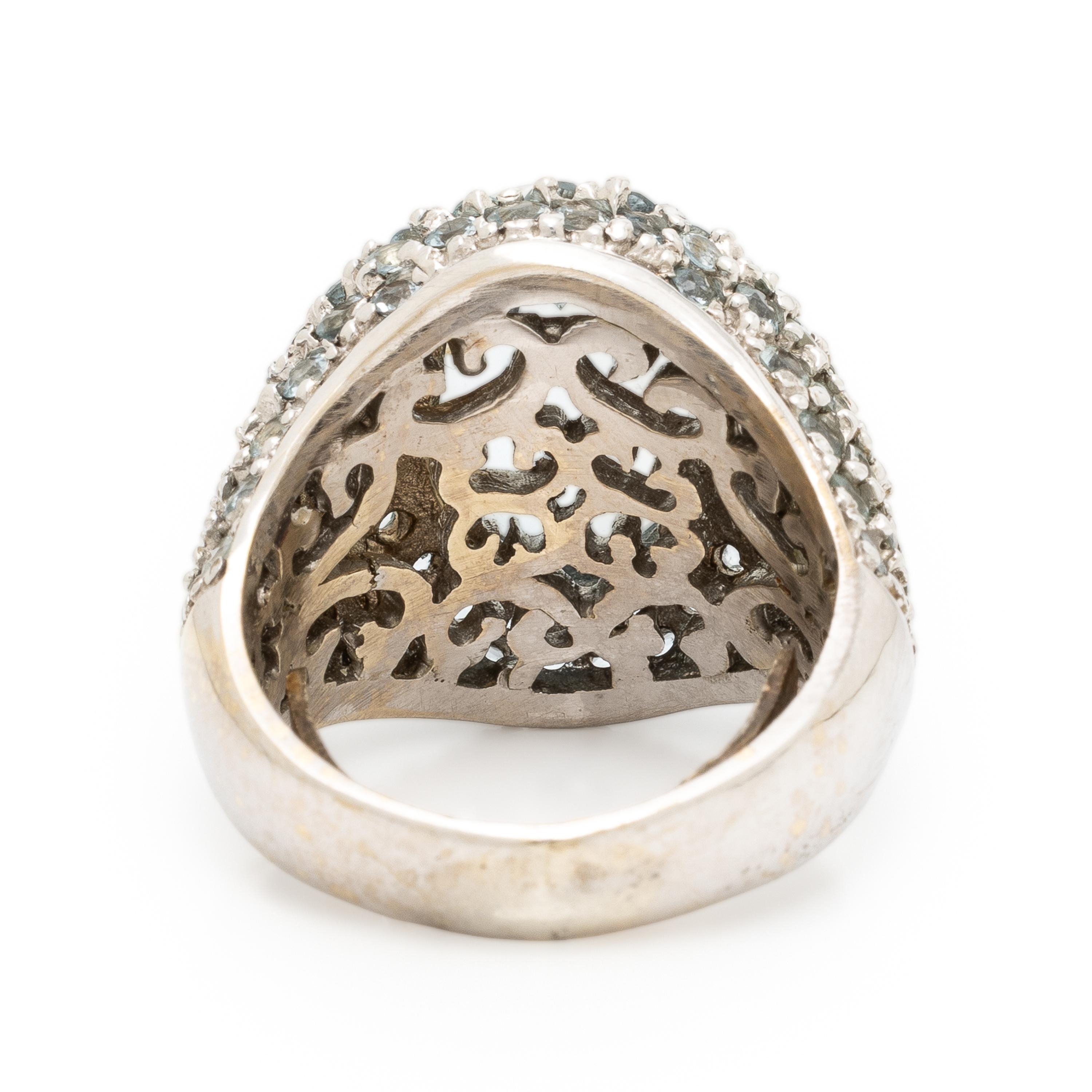 White Gold and Aquamarine Ring