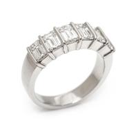 A Platinum and Diamond Ring, 6.30 dwts.