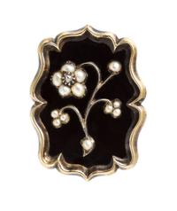 An Antique Yellow Gold, Onyx, Seed Pearl and Diamond Lover's Eye Brooch, 3.20 dwts.