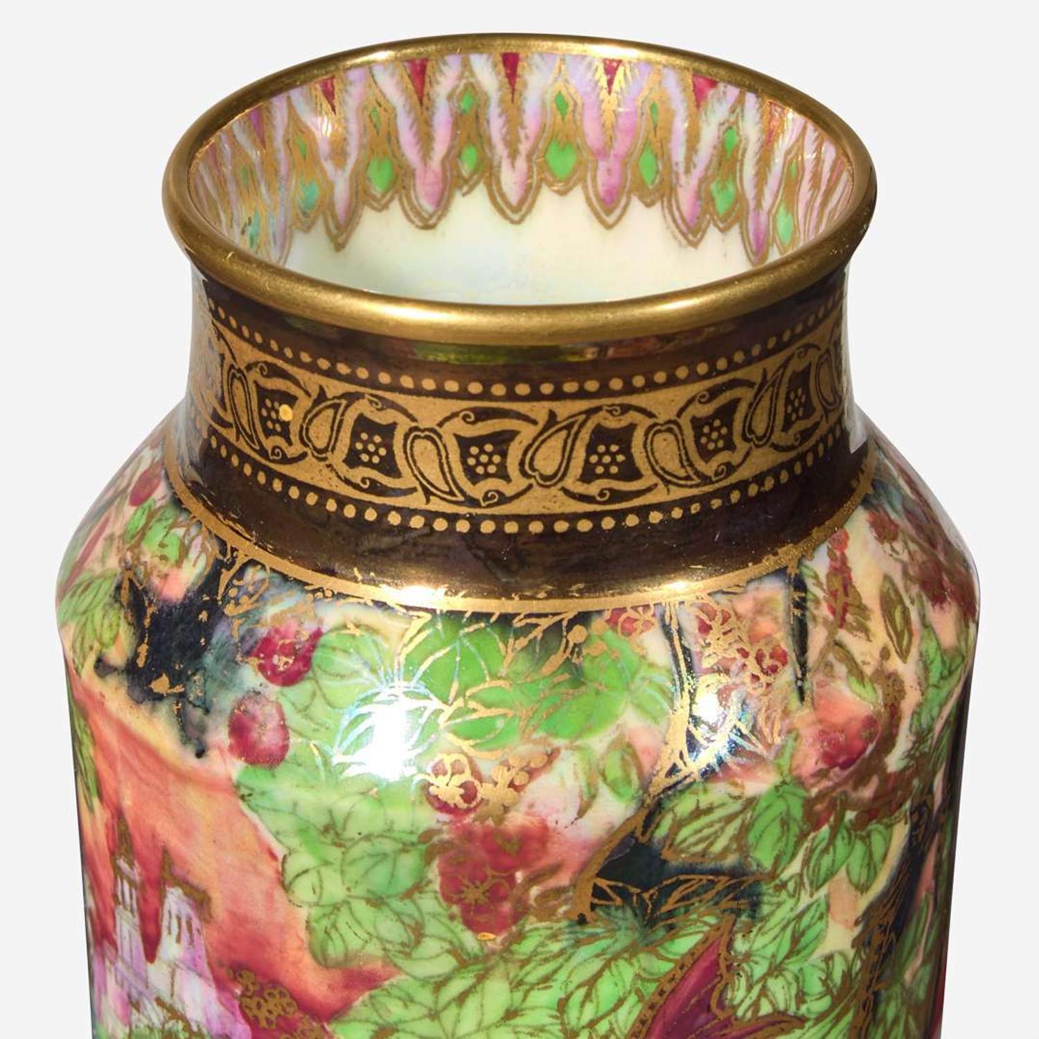 A Wedgwood Fairyland Lustre Florentine Vase UK, circa 1925