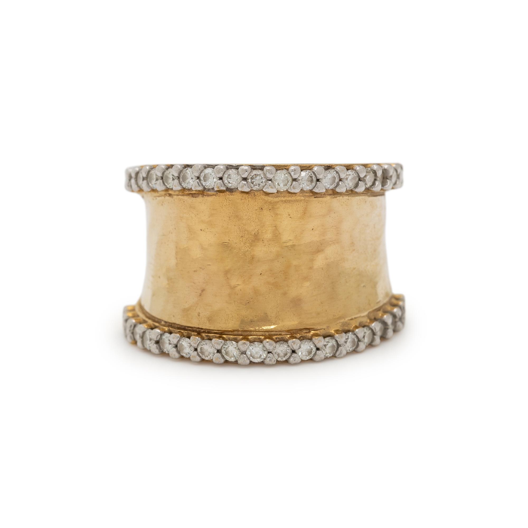 YELLOW GOLD AND DIAMOND RING