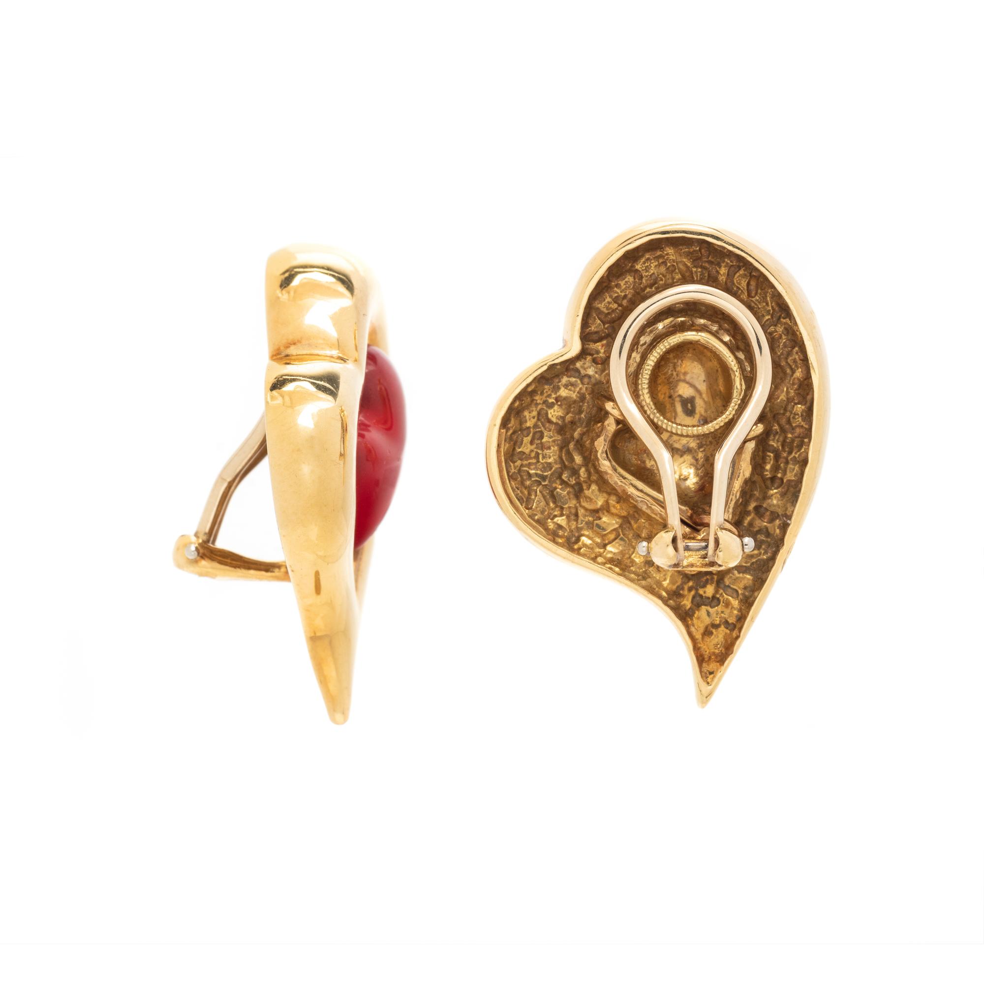 MAVITO, YELLOW GOLD AND ENAMEL HEART EARCLIPS